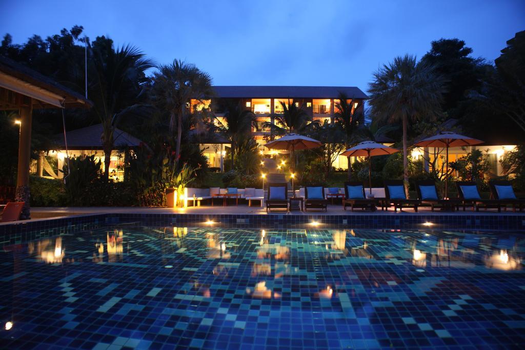 ホテル パーム ココ マントラ ラマイビーチ エクステリア 写真